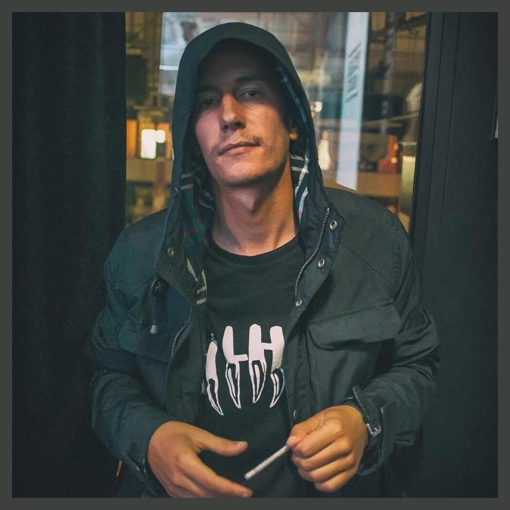 Benny Broker
